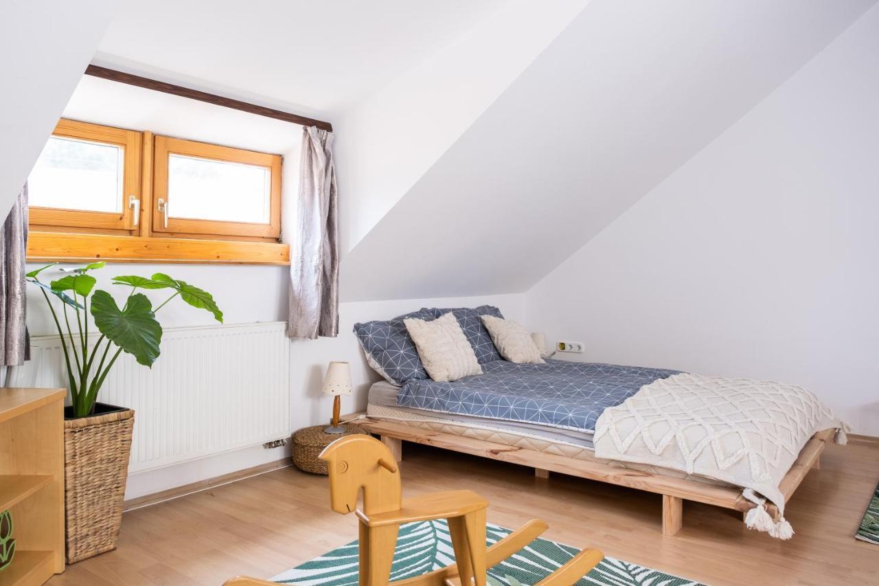 Sziklai Apartman Veszprém Exteriör bild